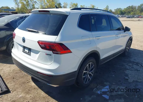 2019 Volkswagen Tiguan 2.0T Se/2.0T Sel/2.0T Sel R-Line/2.0T Sel R-Line Black из США, поврежденный, VIN 3VV2B7AX6KM009987